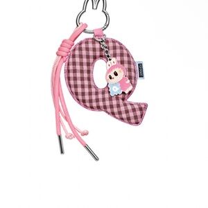 Pop Mart Labubu Pin for Love Letter Pendant Keychain – Q (New)